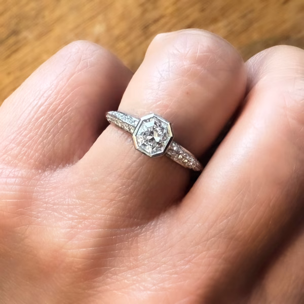 Radiant Diamond Knife Edge Ring - Image 4